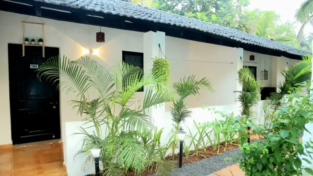 White Ivory Beach Resort