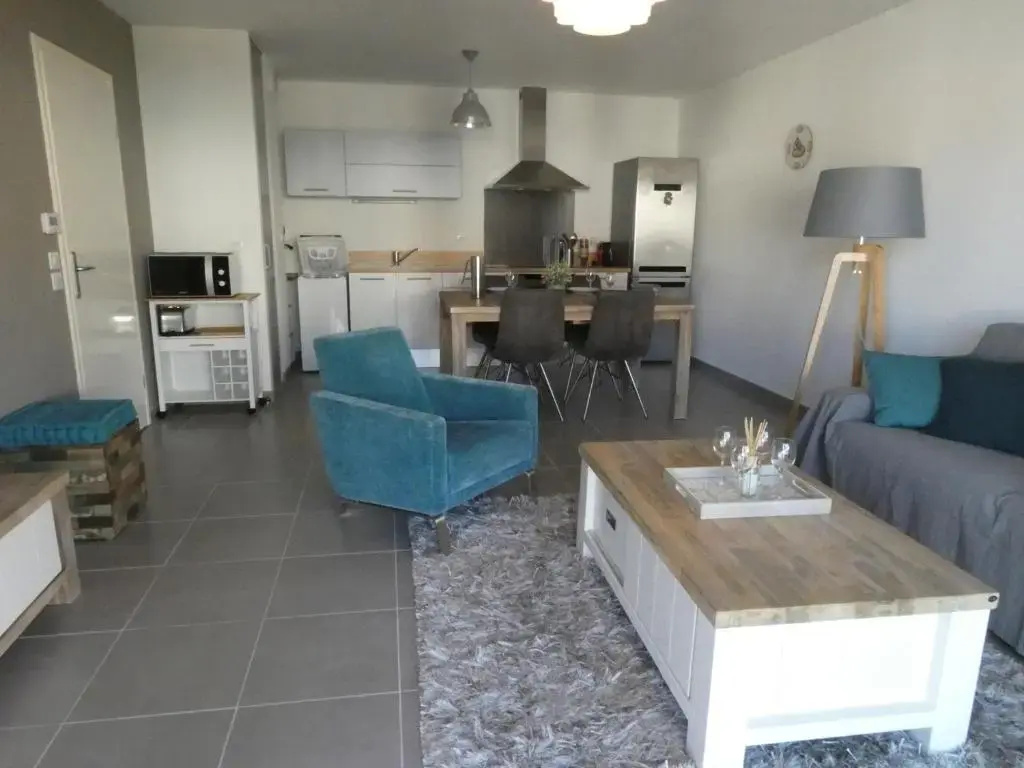 Appartement Arcachon, 3 Pièces, 6 Personnes - Fr-1-374-49