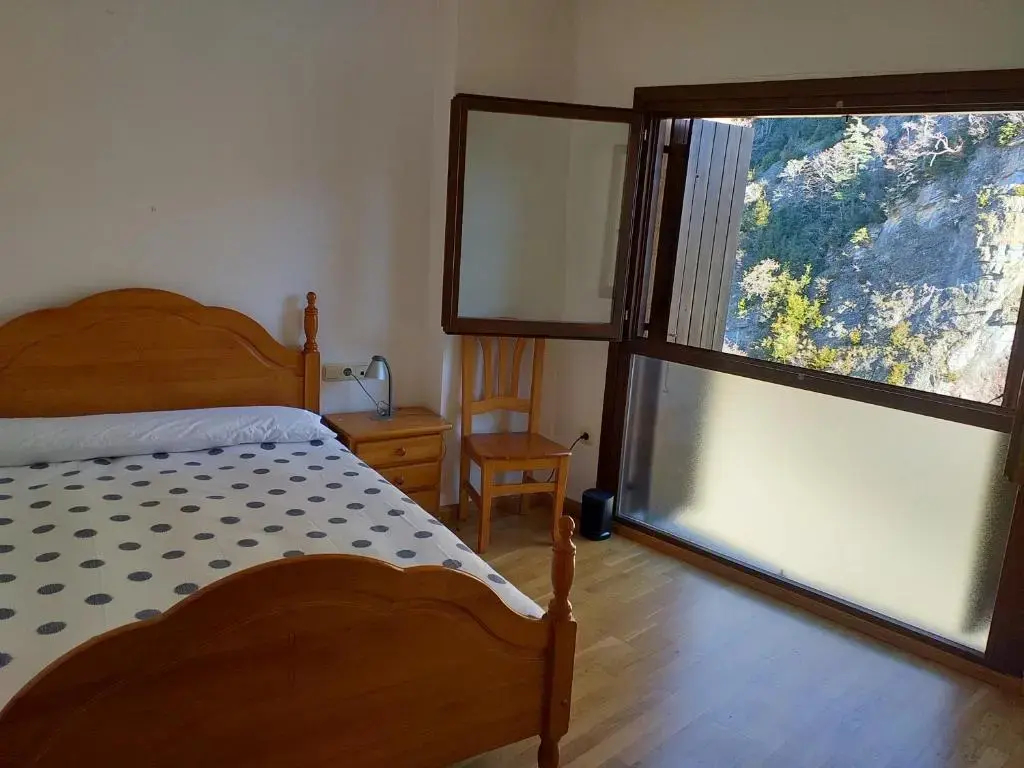 APARTAMENTOS LÁZARO-Calle Iglesia 8 - 1º C