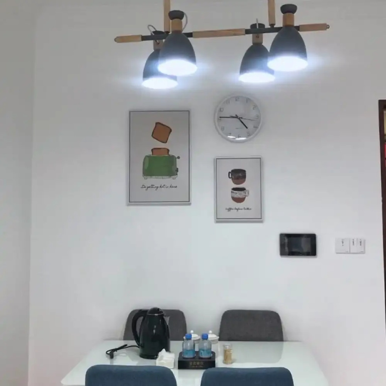 Wu Zhou Ai Zhuke Haojing Yue Cheng Apartment