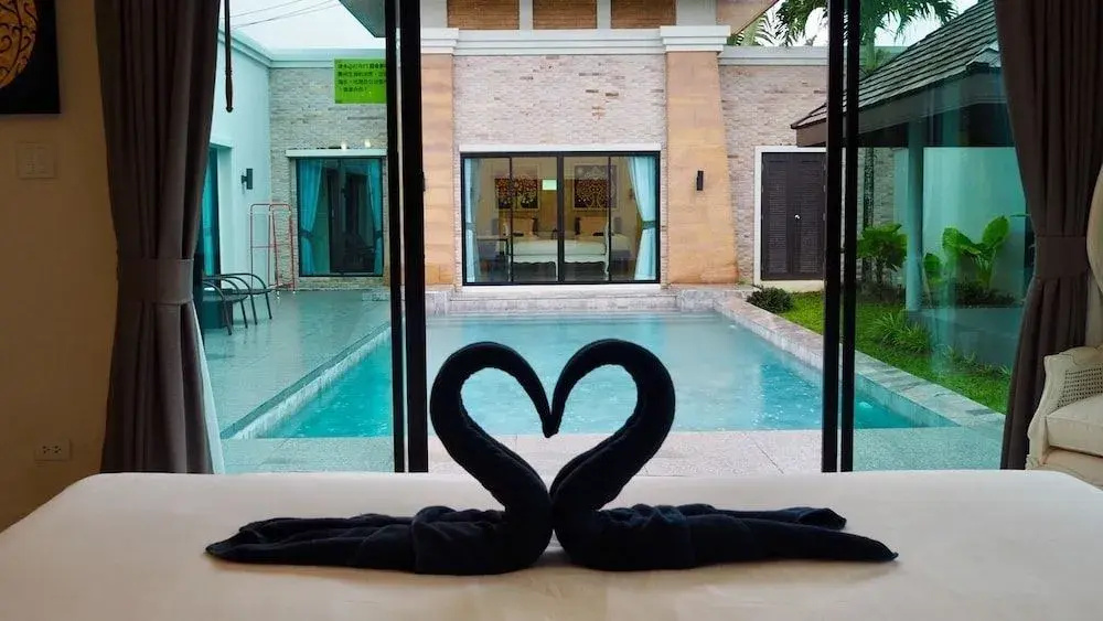 Villa Somewhere Phuket Layantara