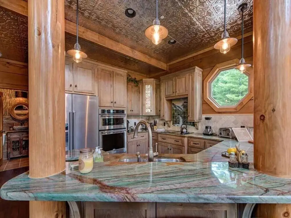 Bear Elegance - Three Bedroom Cabin