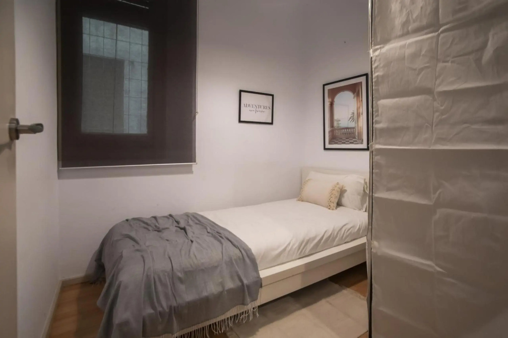32PAR218 - Big and spacious apartment downtown