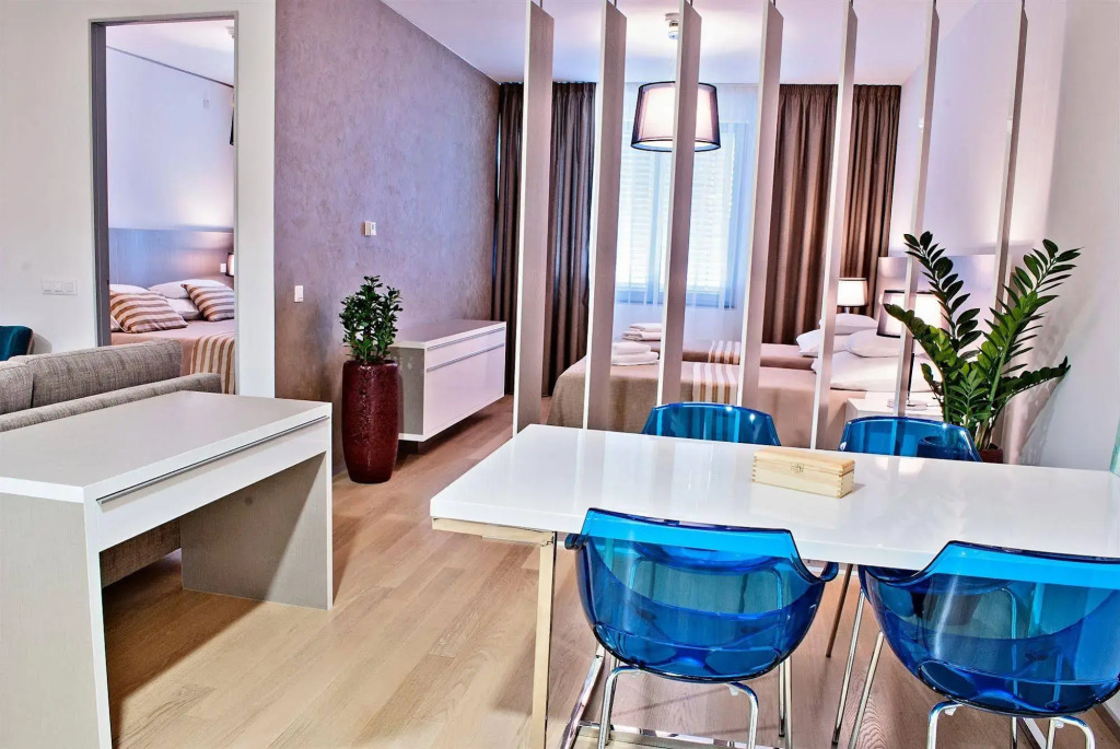 Wenceslas Square Terraces