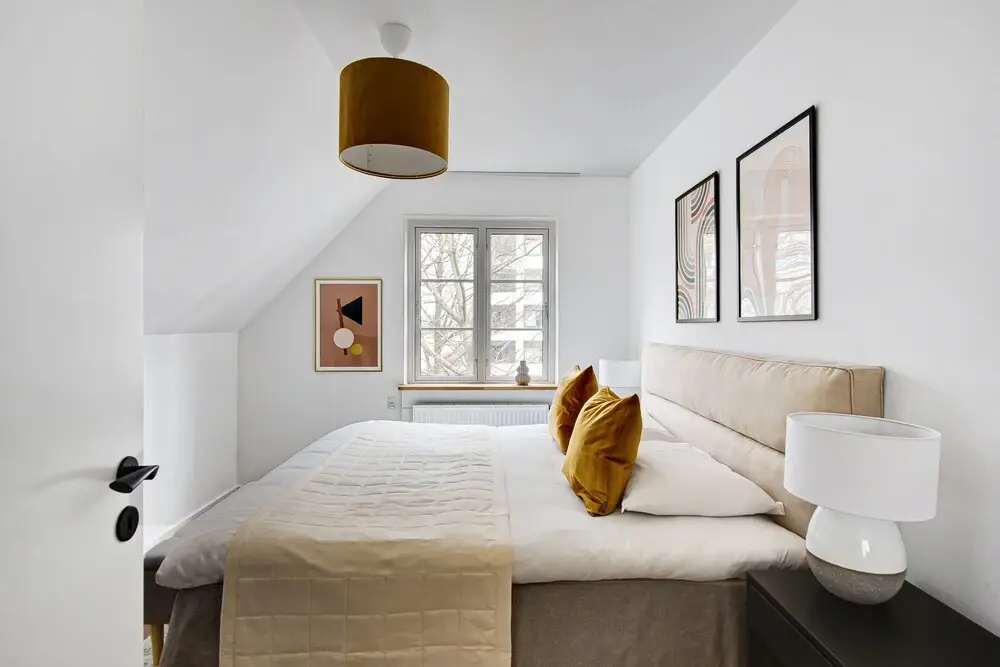 Sanders Charm 2 - Great 2-bdr Apt With Shared Garden and Balcony