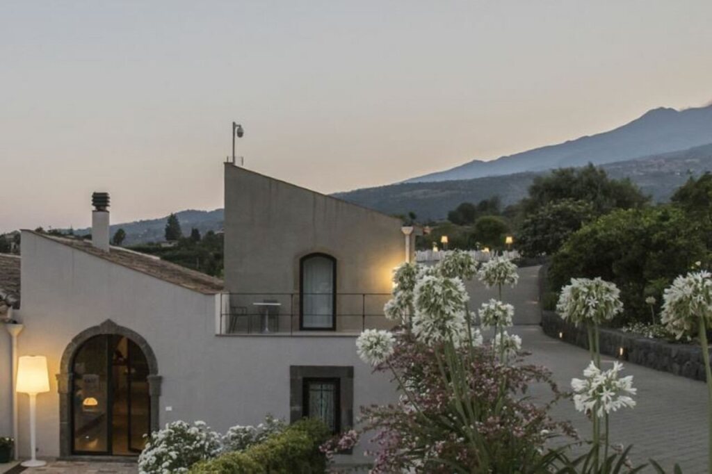 Talè Restaurant & Suite