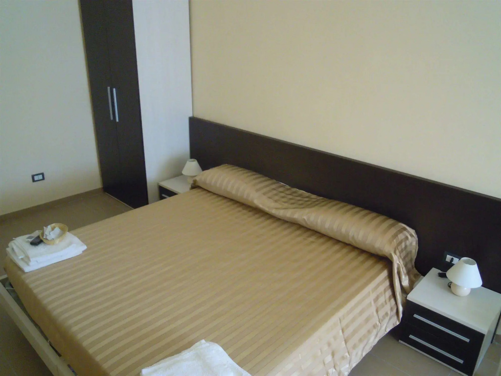 Hotel Happy