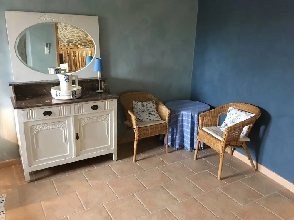 La Source Du Bonheur Chambres et Table d\Hôtes