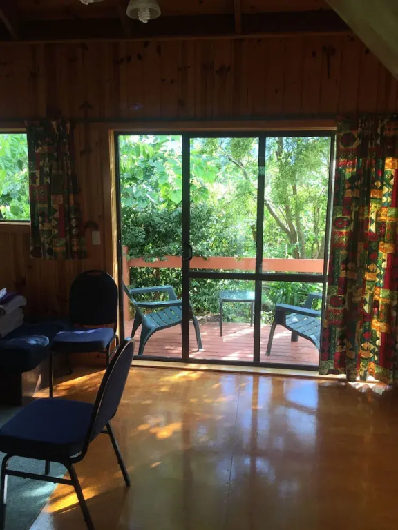 Ossies Motels and Chalets