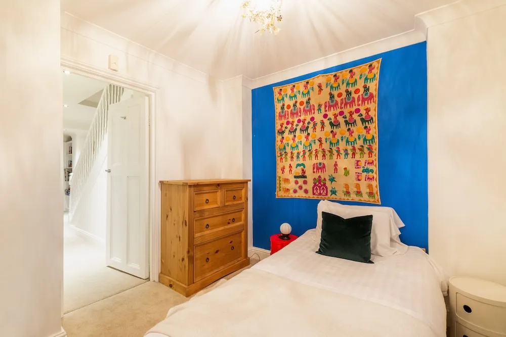 Picnic in the Park Fantastic 3 Bedrooms