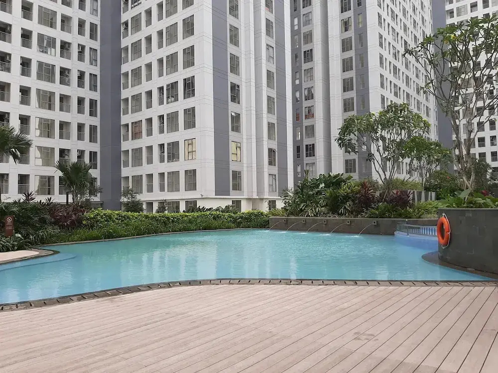 Simple And Comfort Design 2Br Apartment At M Town Residence
