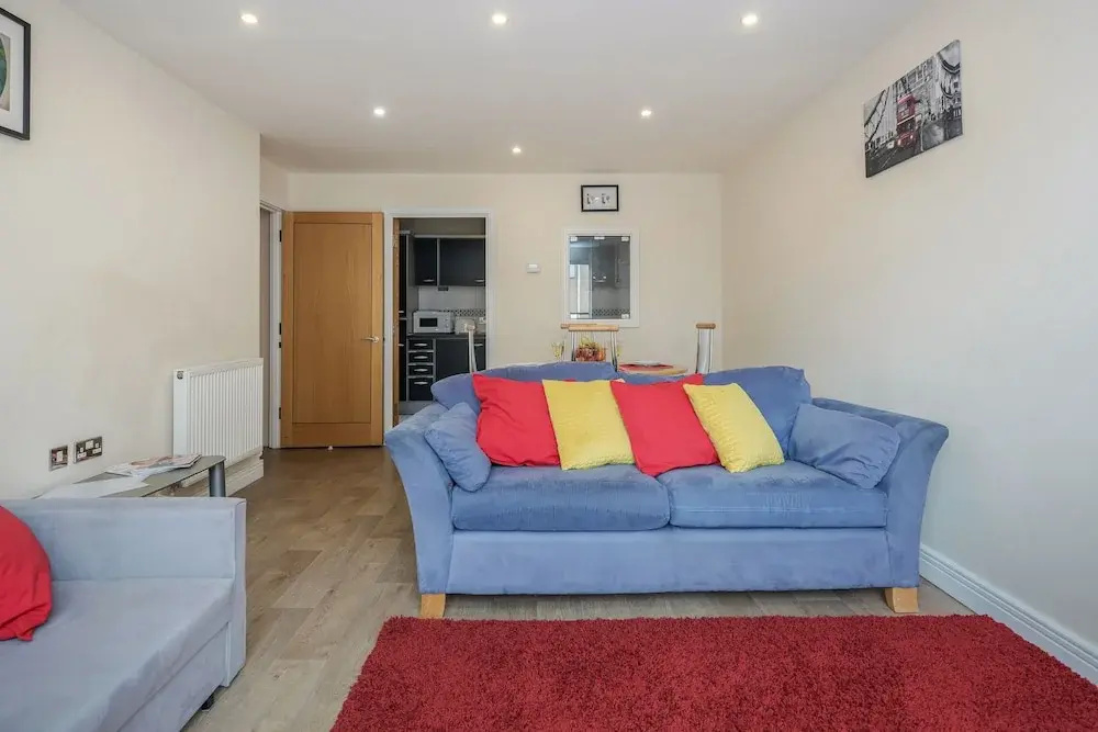 Settlers court - London Docklands East India Quays by ASH Cosy Apartments
