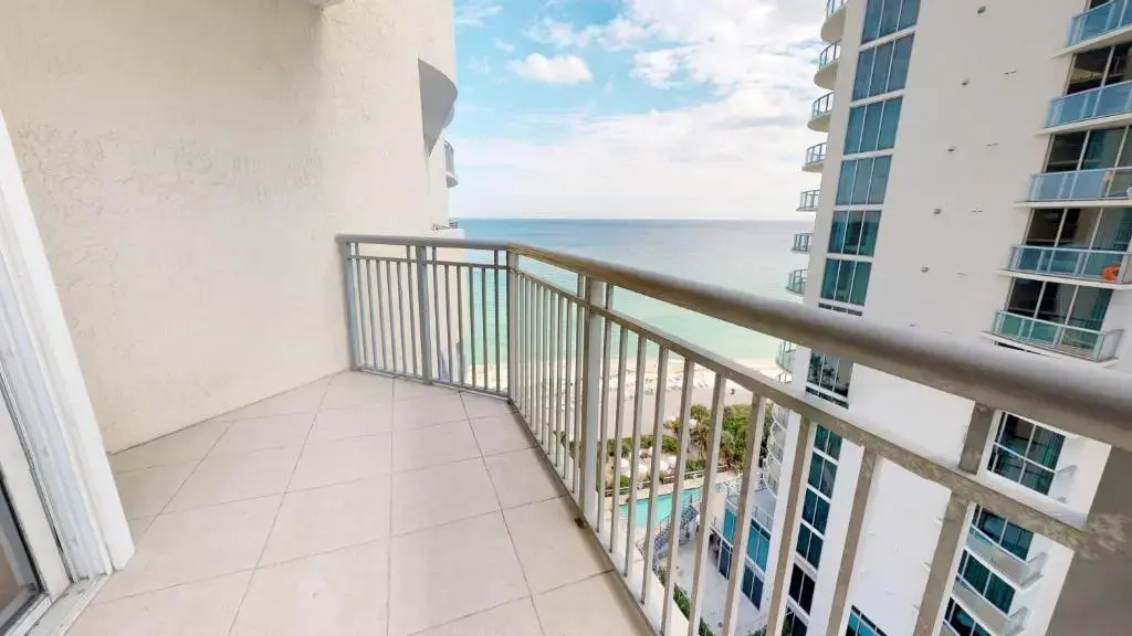 Oceanview Apartments in Sunny Isles