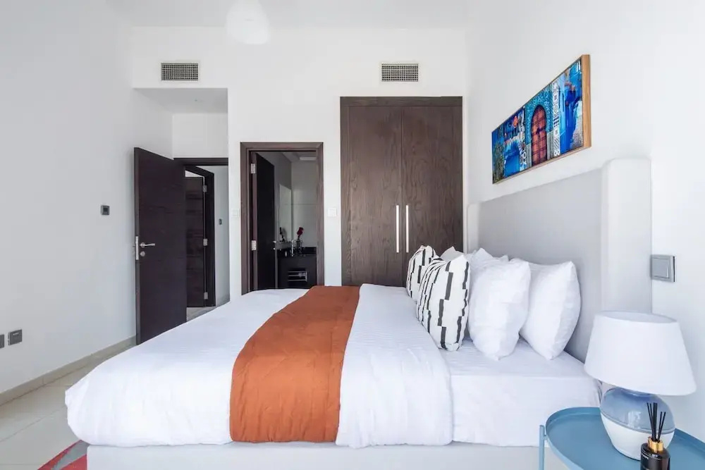 Supreme 2BR Apartment - Cosmopolitan Living in Dubai Marina!