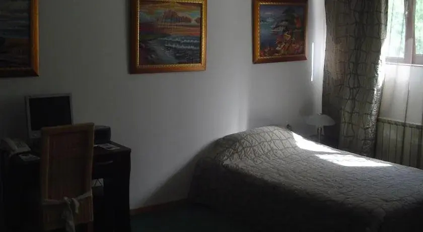 Family Art Hotel Gallery