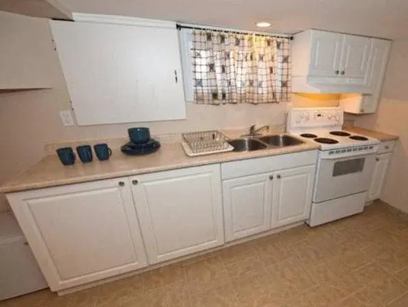 Torontos Favourite Urban B & B