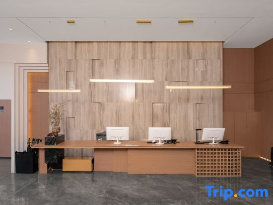 Sayram Lake Xinmin Muyun Mountain Residence Hotel