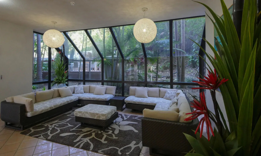 The Rocks Resort - Official