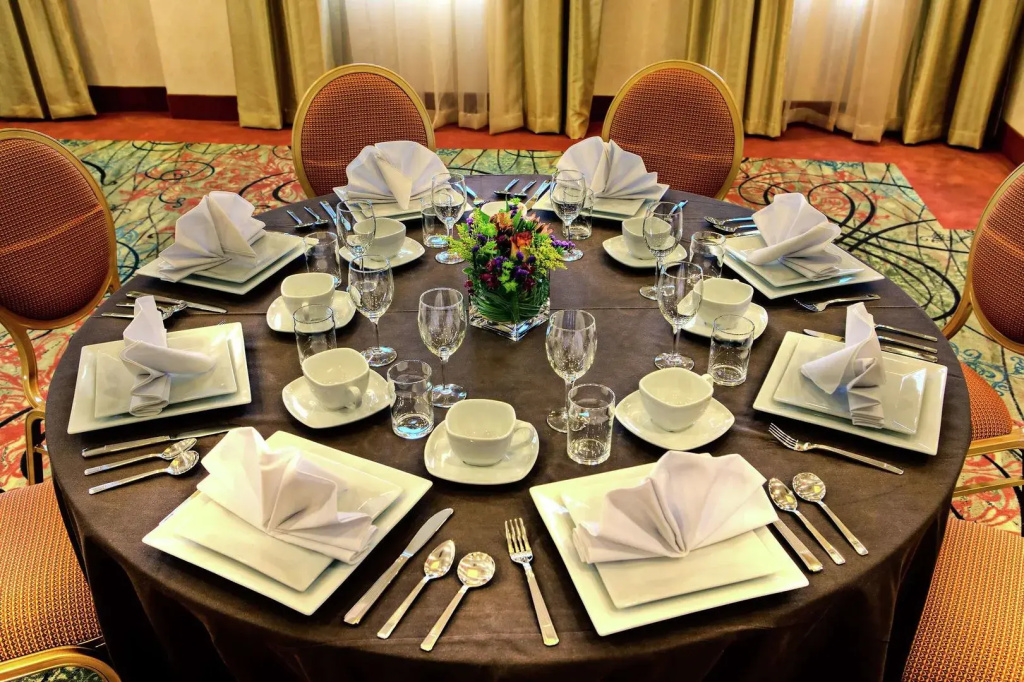 Homewood Suites by Hilton East Rutherford - Meadowlands, NJ