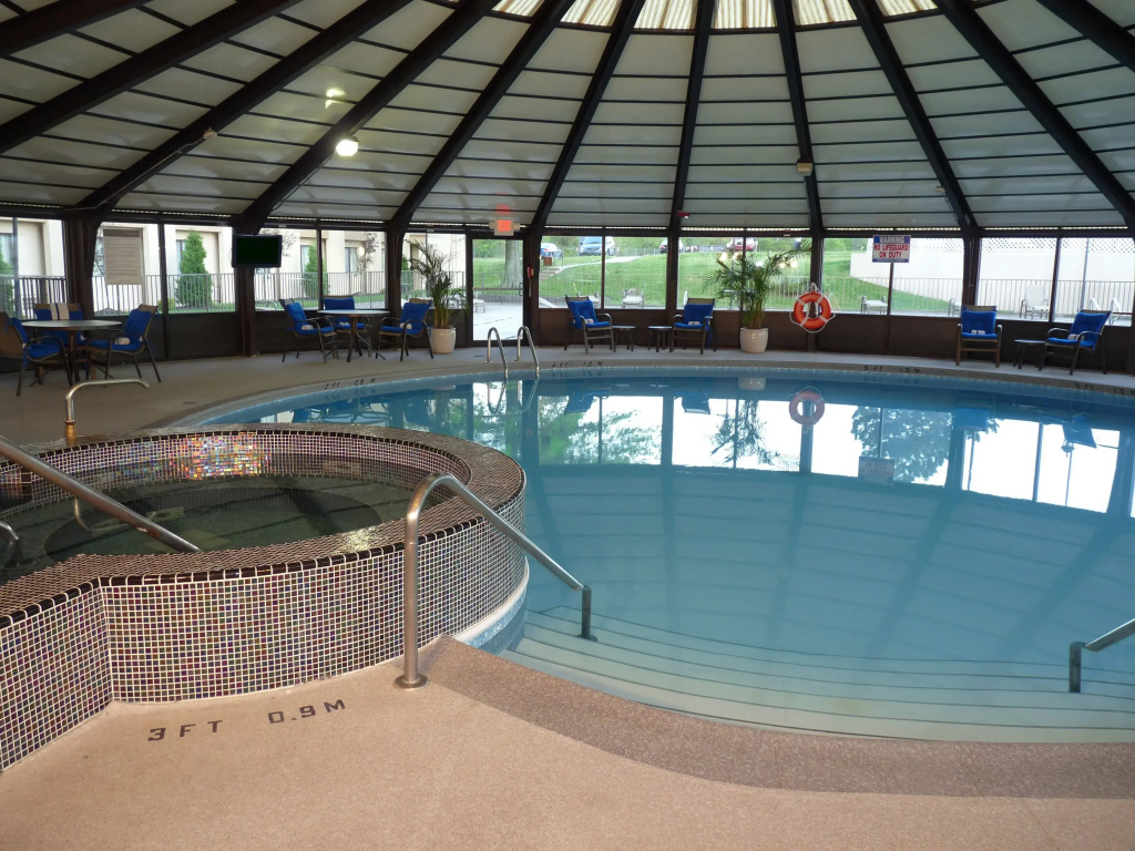 Ramada by Wyndham Cleveland Independence