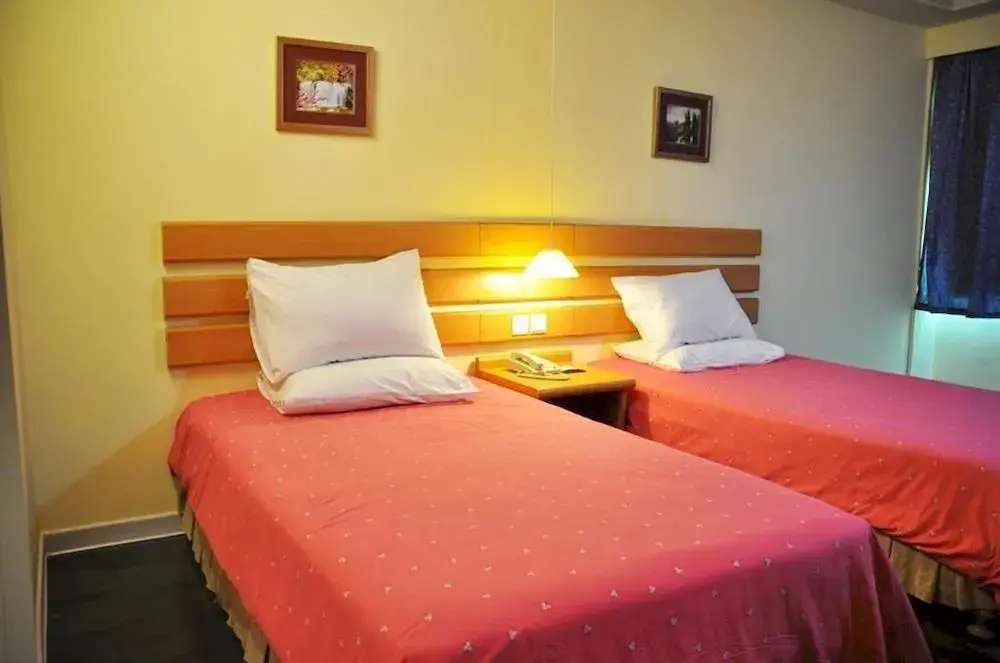 Home Inn Yiwu International Trade Center