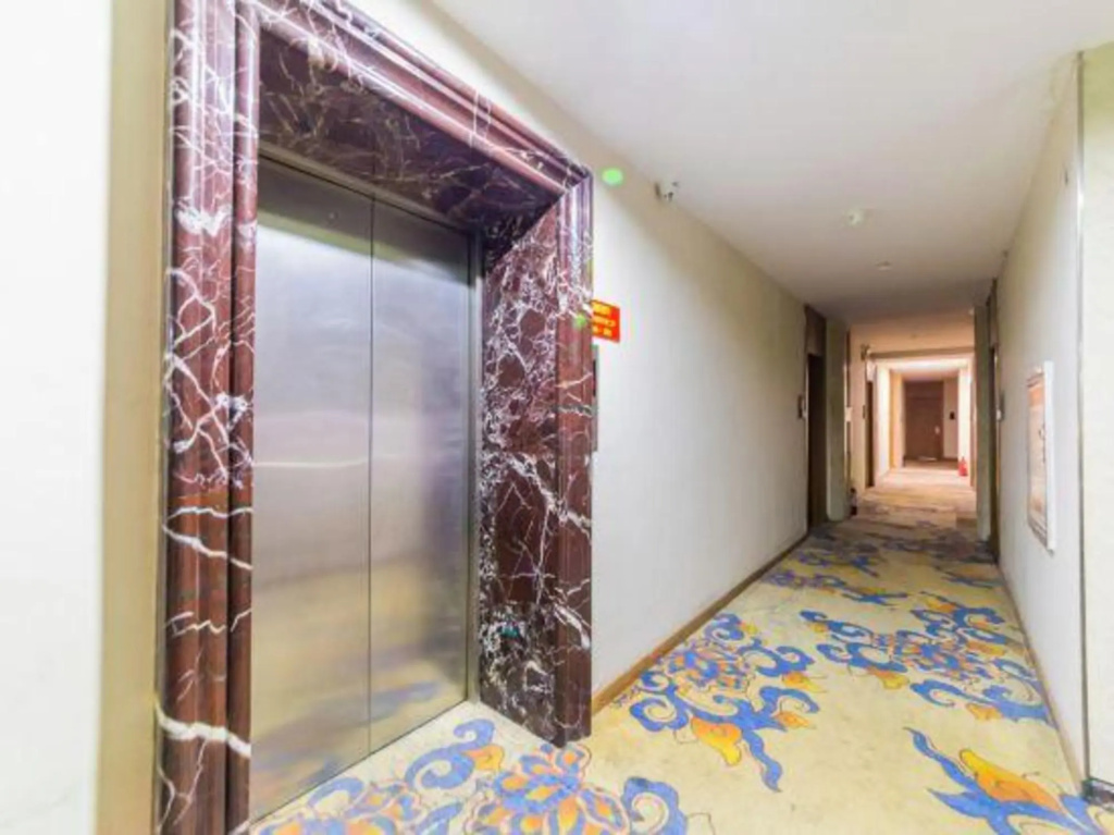 Hohhot 72 Business Hotel