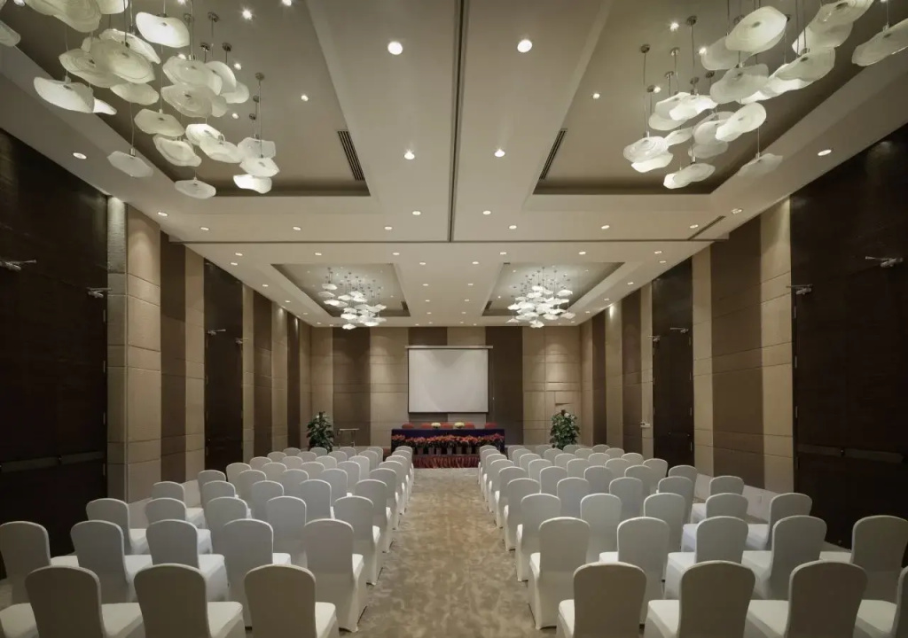 Phoenix Island Resort Sanya