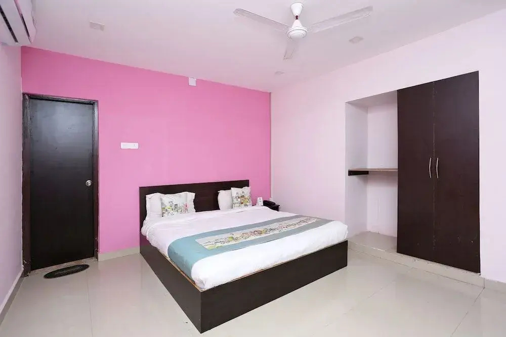 OYO 8740 Nayapalli