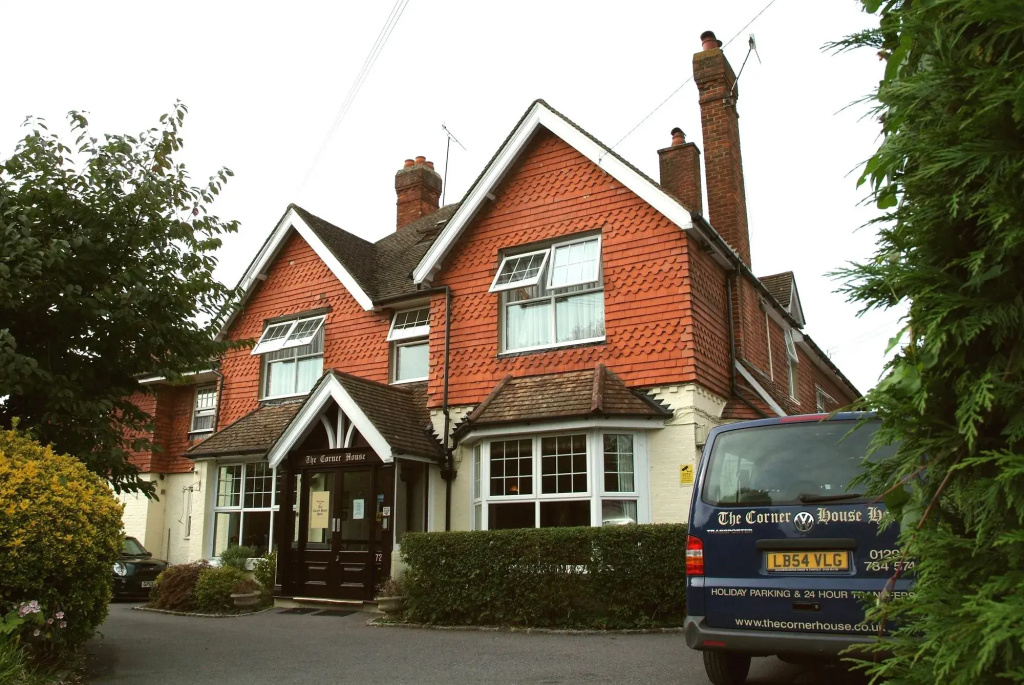 The Corner House Hotel