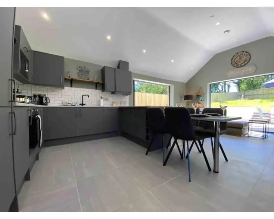 Oak Cottage