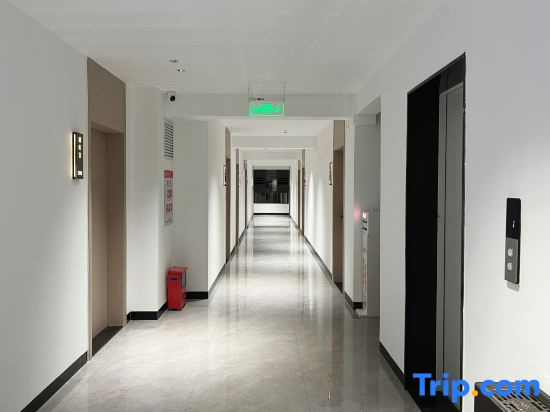 Qiyueli Apartment (Meizhou People's Hospital Branch)