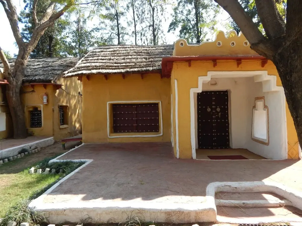 Surjivan Resort