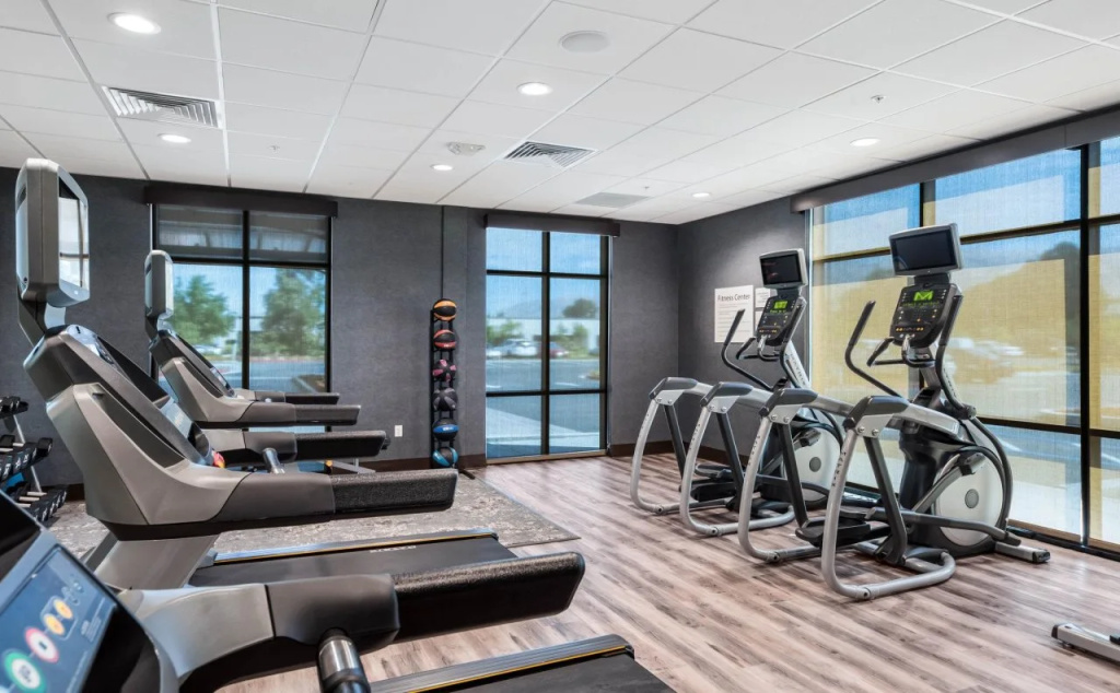Holiday Inn & Suites Silicon Valley - Milpitas by IHG