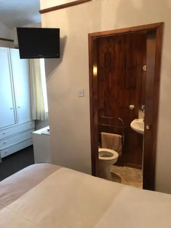 Bayona Guest House