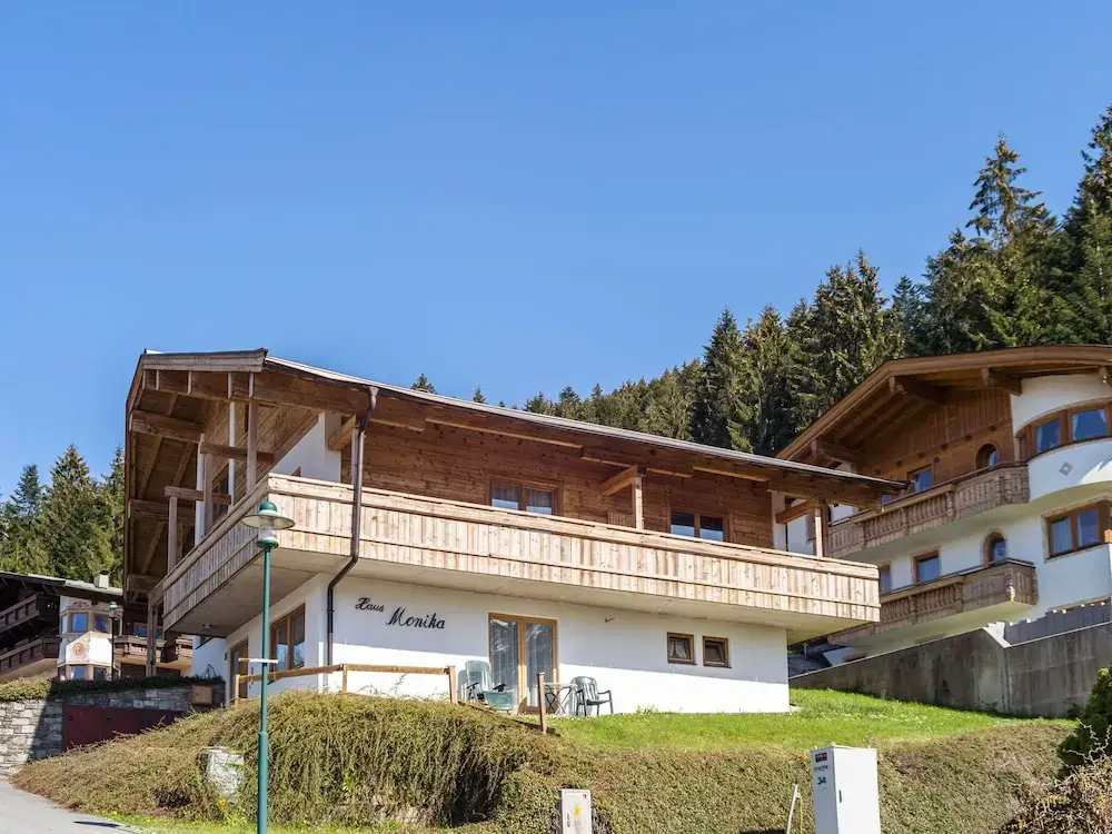Snug Apartment in Ellmau With Balcony