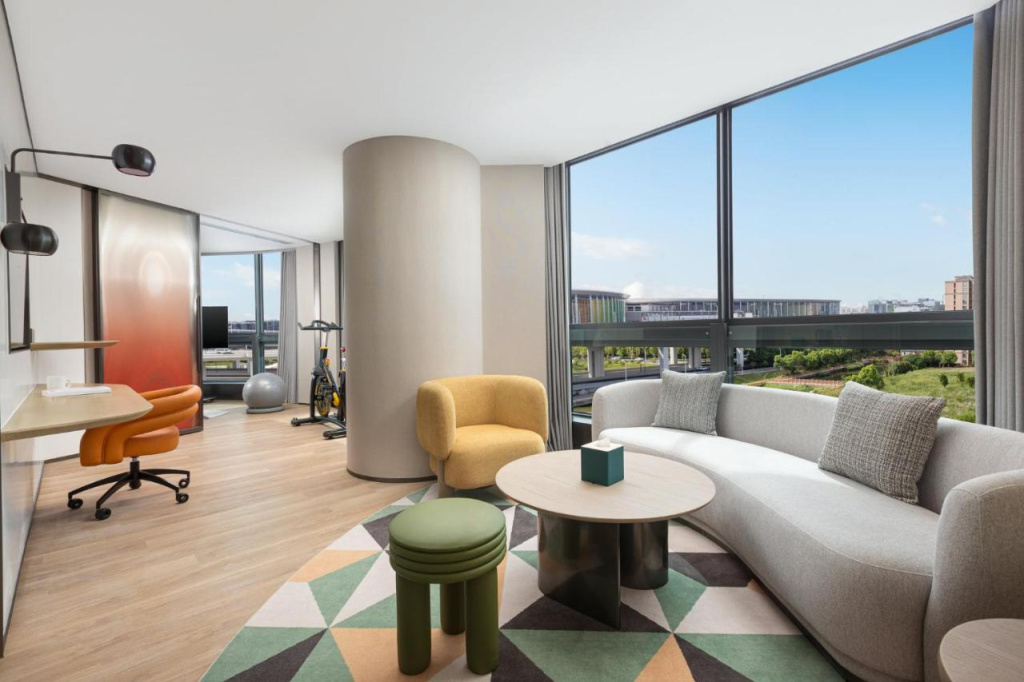 voco Suites Shanghai Hongqiao CBD by IHG