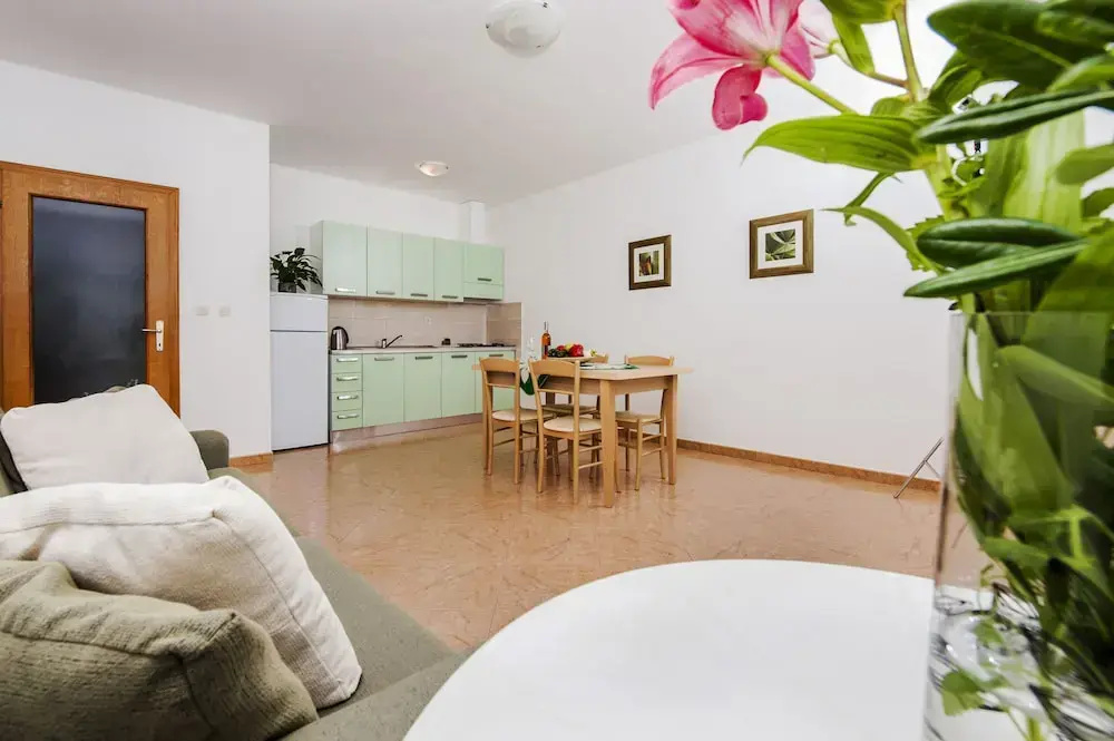 Apartments Bella