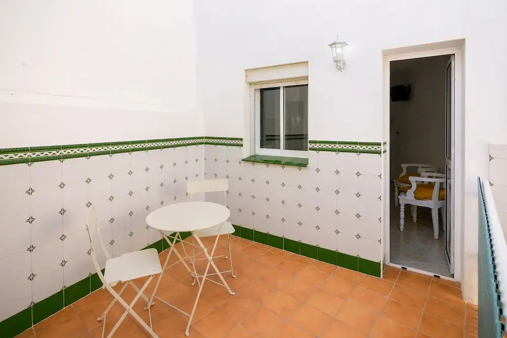 Hostal Boutique Luna de Nerja OLIVE OIL FREE DEGUSTATION & SALE