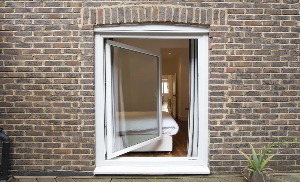 Bayswater 2 Bed Apartment with Terrace