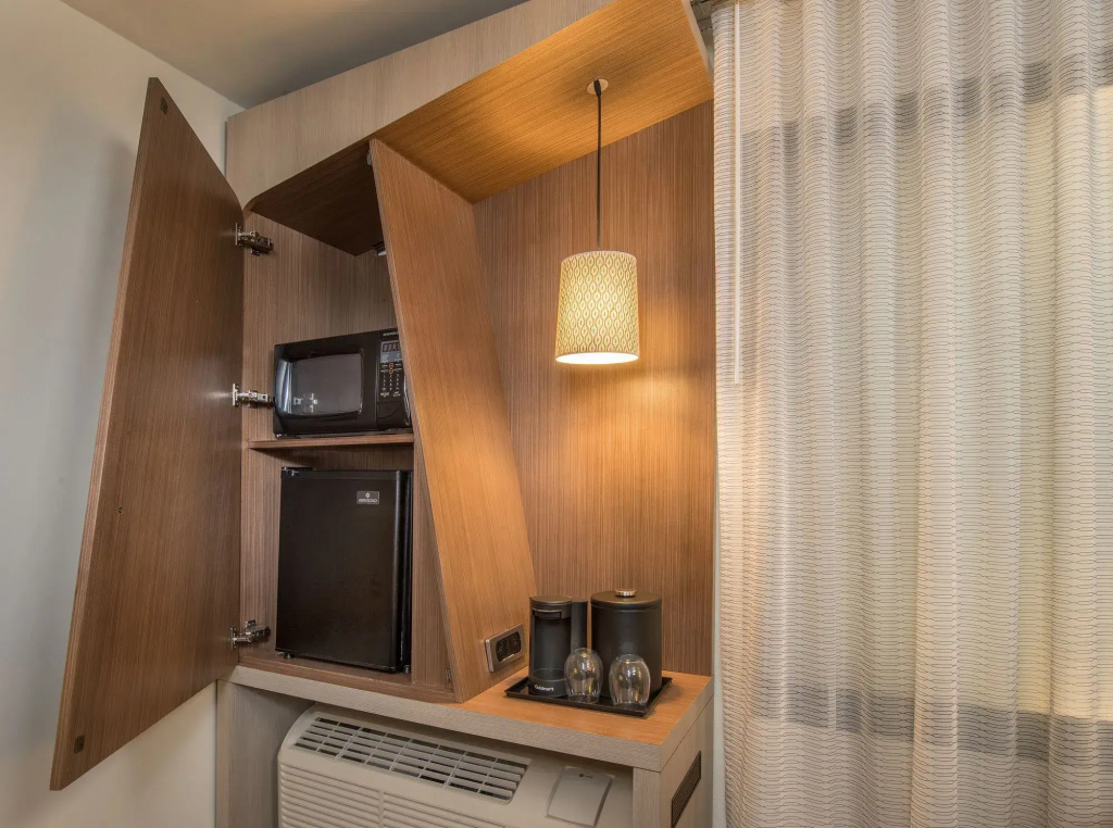Courtyard by Marriott Houston Intercontinental Airport