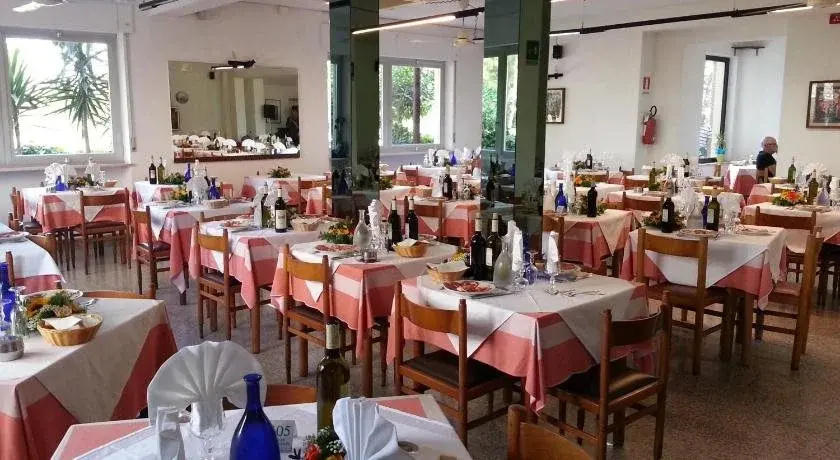 Hotel Nel Pineto