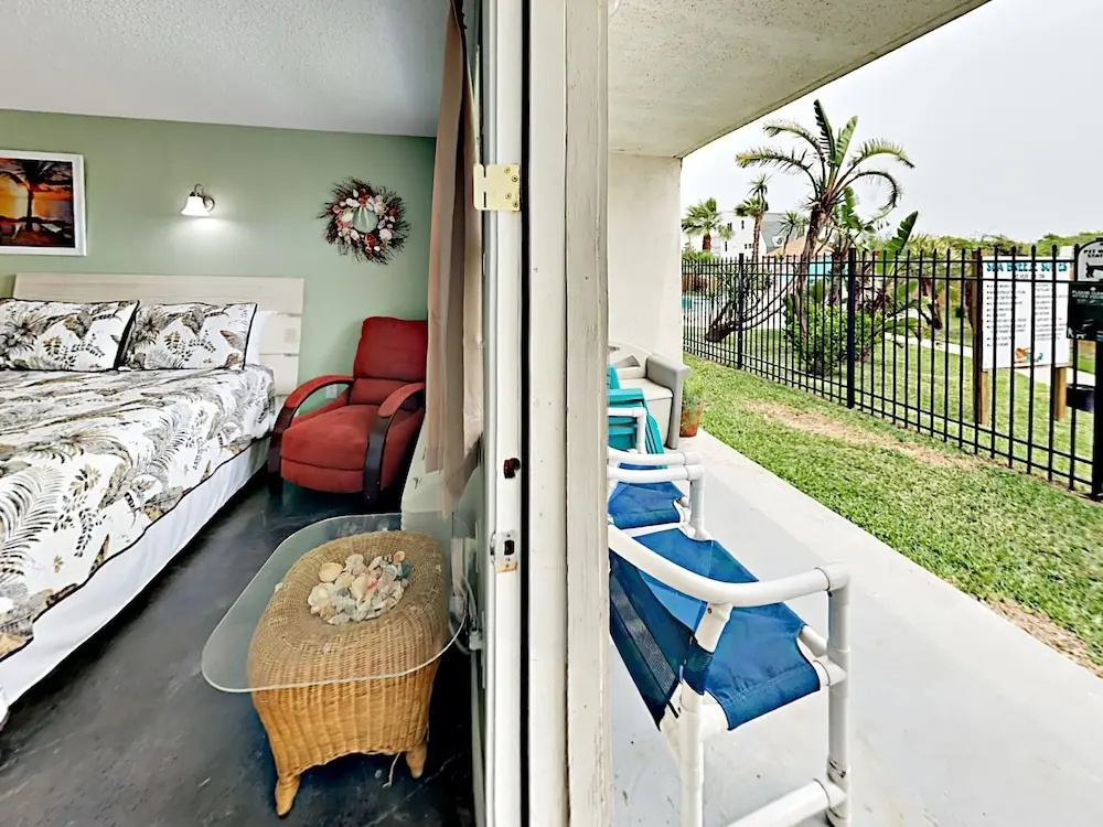 116 Sea Breeze - 1 Br Condo