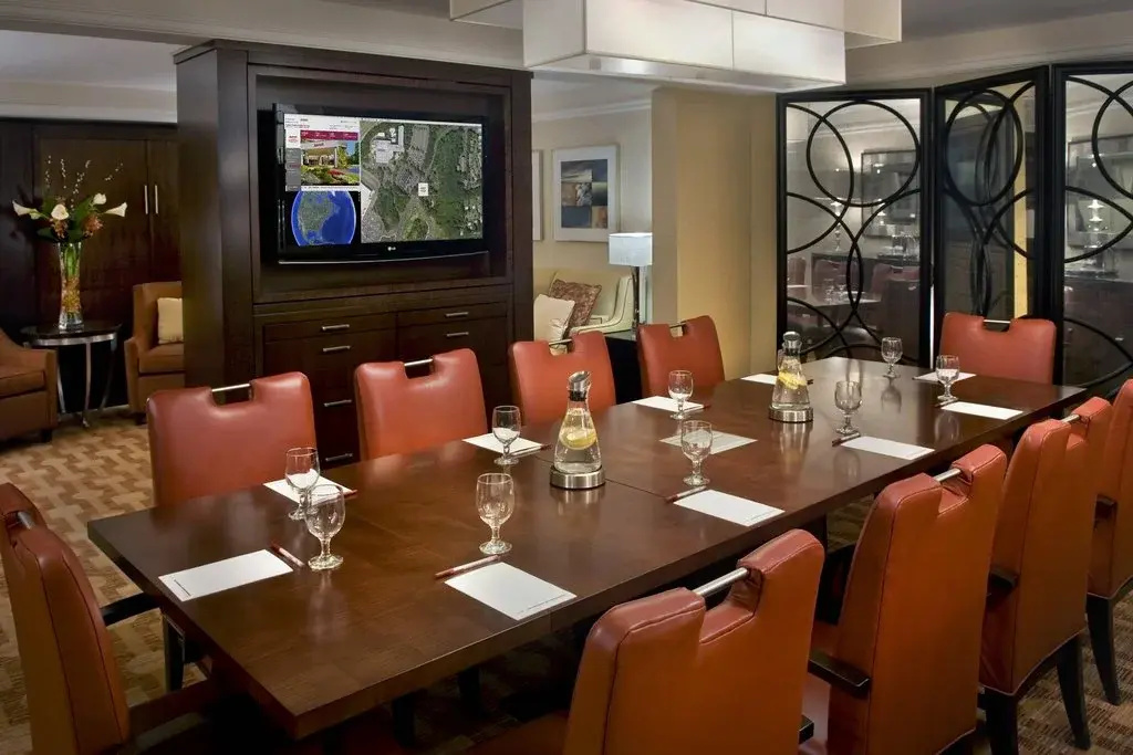 Trumbull Marriott Shelton