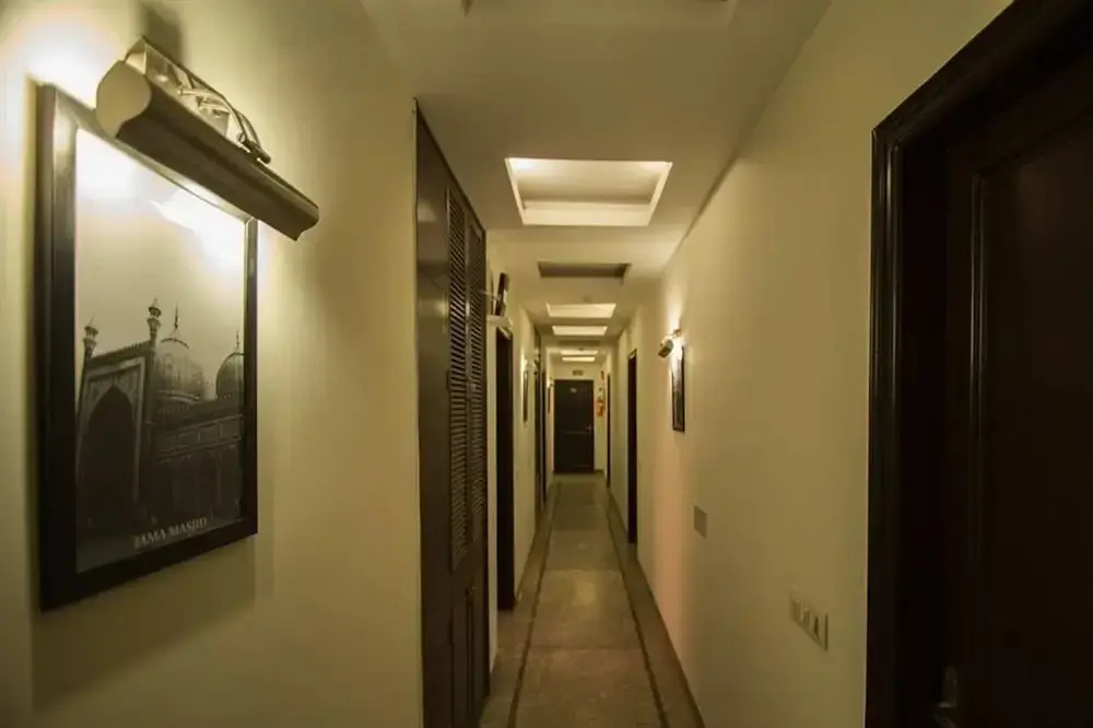 Hotel Delhi Airport Link