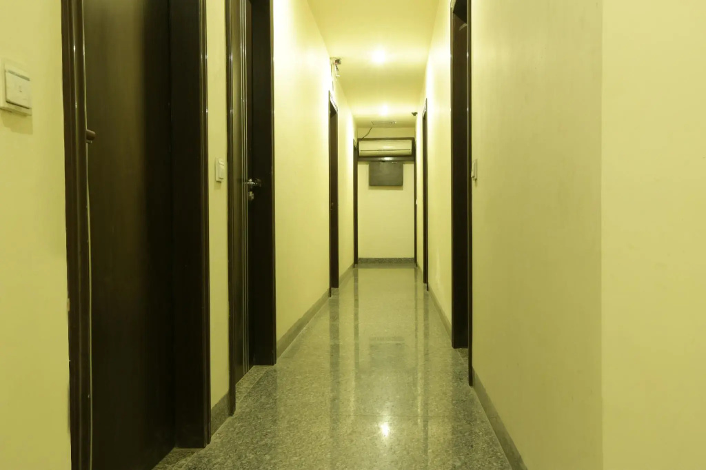 OYO 714 Hotel De Plaza