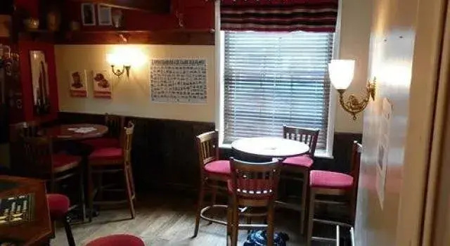 Dixie Arms