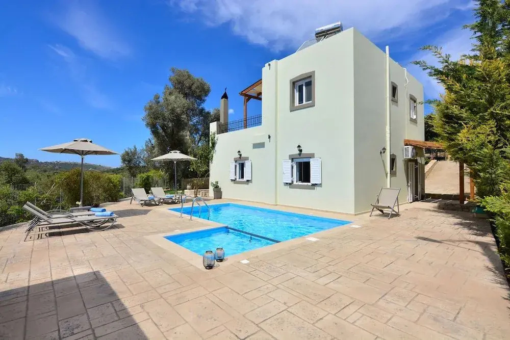 Elia Villa