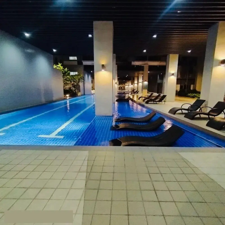Moa's Spot at Sea Residences
