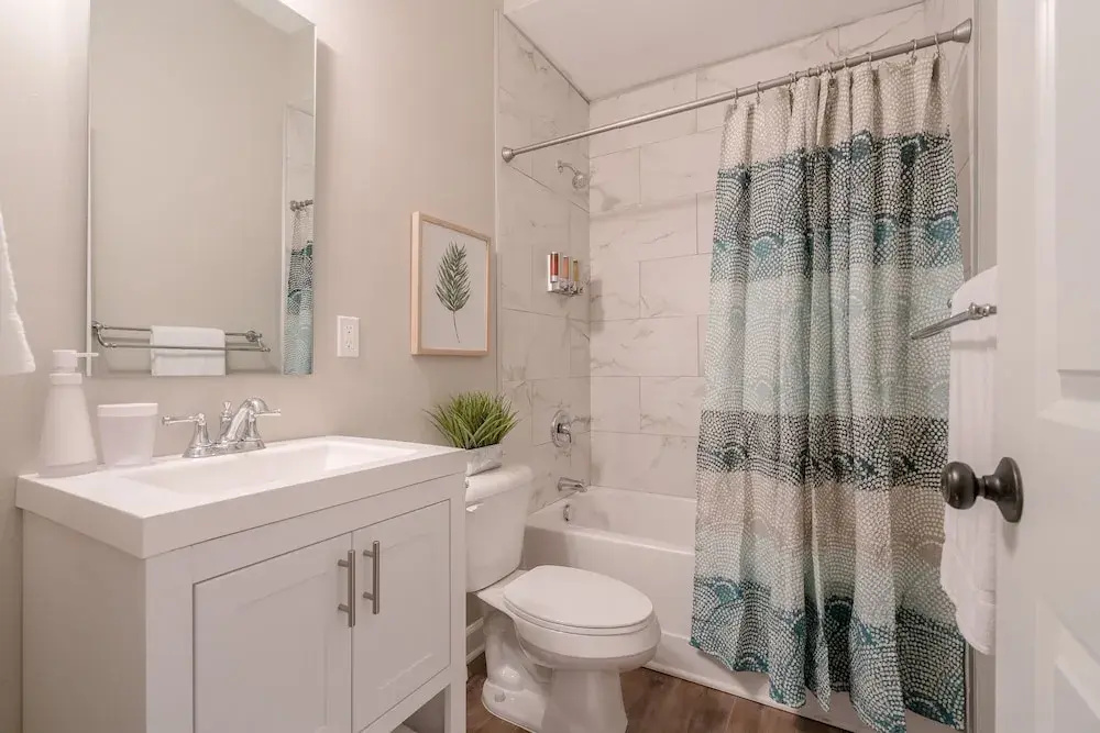 Designer Townhome 2 of 3 Left Side - JZ Vacation Rentals