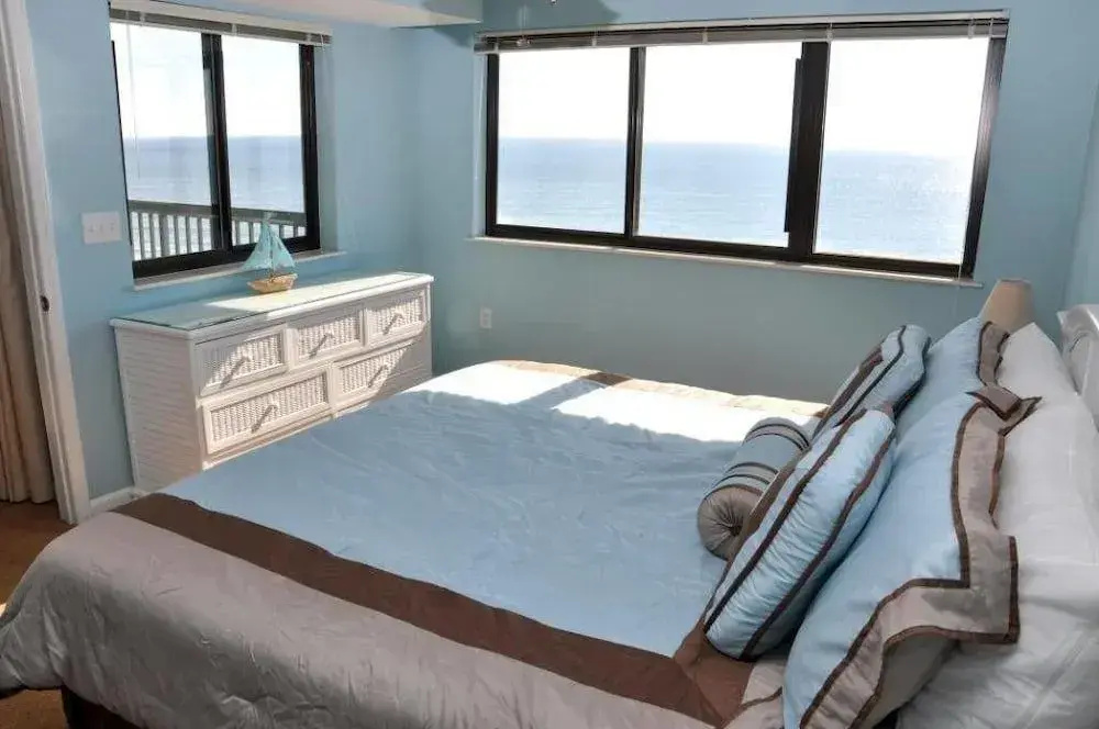 Ocean Bay Club 1205 - 4 Br condo by RedAwning